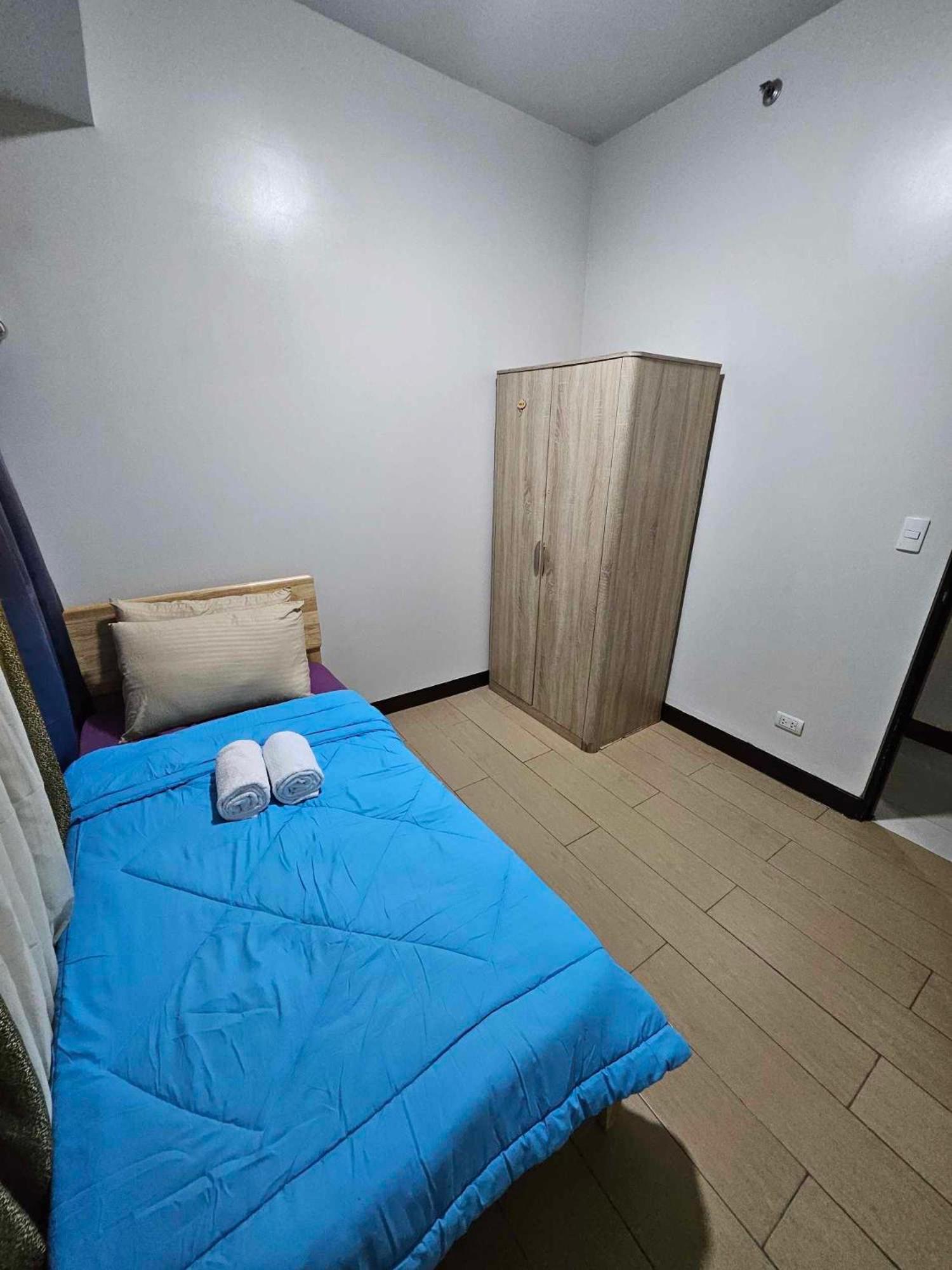 קואזון סיטי Cubao Manhattan Heights Unit 5A Tower C מראה חיצוני תמונה