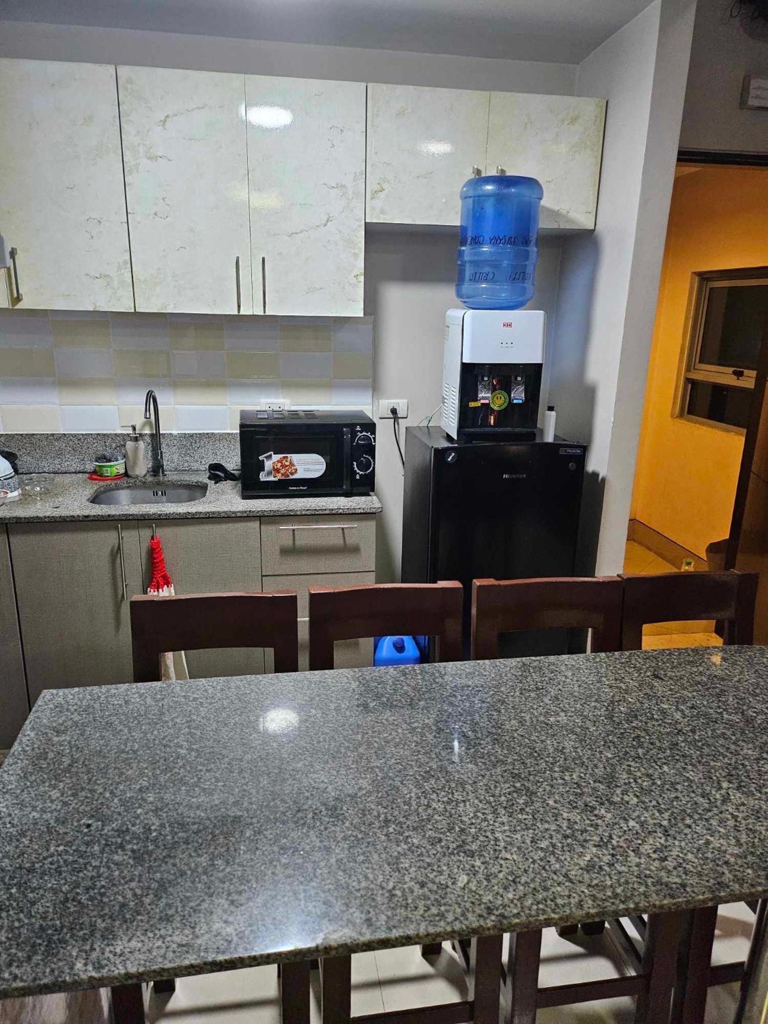 קואזון סיטי Cubao Manhattan Heights Unit 5A Tower C מראה חיצוני תמונה