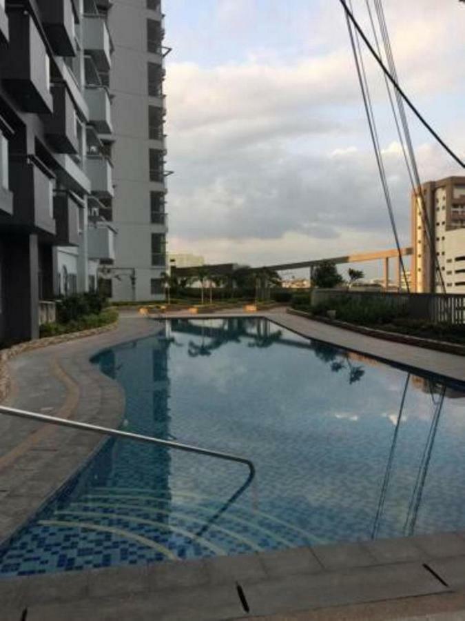 קואזון סיטי Cubao Manhattan Heights Unit 5A Tower C מראה חיצוני תמונה