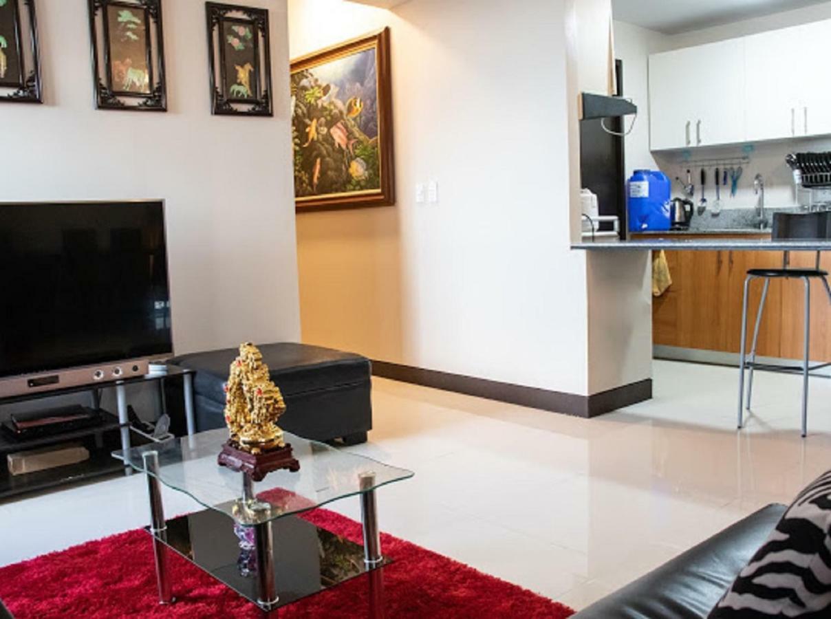 קואזון סיטי Cubao Manhattan Heights Unit 5A Tower C מראה חיצוני תמונה
