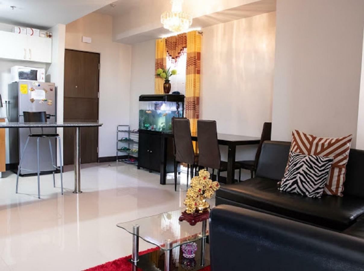 קואזון סיטי Cubao Manhattan Heights Unit 5A Tower C מראה חיצוני תמונה
