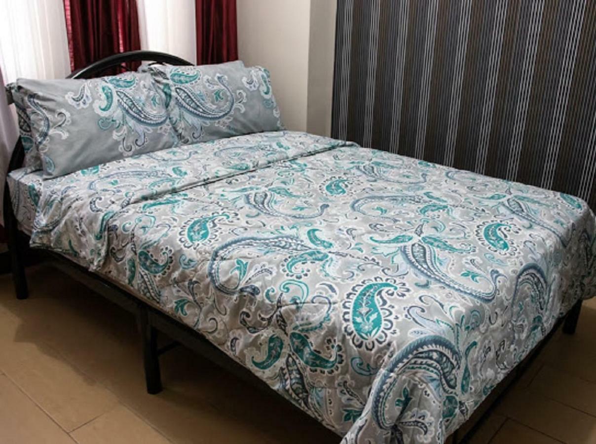 קואזון סיטי Cubao Manhattan Heights Unit 5A Tower C מראה חיצוני תמונה