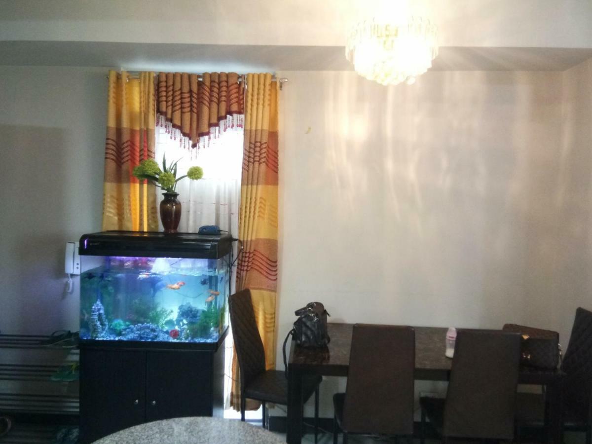 קואזון סיטי Cubao Manhattan Heights Unit 5A Tower C מראה חיצוני תמונה
