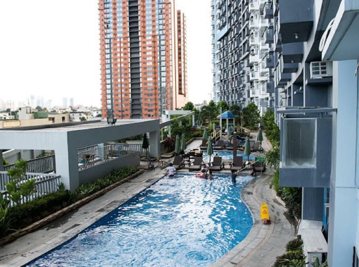 קואזון סיטי Cubao Manhattan Heights Unit 5A Tower C מראה חיצוני תמונה